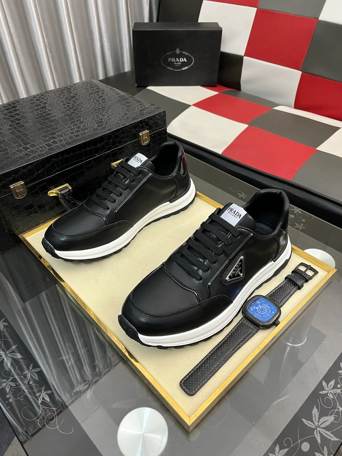 Men's shoes 💰420⌚️⌚️【PRADA】Prada casual shoes, originally developed 1:1, made of high-mercerized cowhide with imported cowhide, silk sheepskin lining, rubber outsole, comfortable and soft on the foot, size: 38-442️⃣Colors available